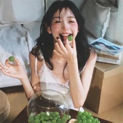 表情符号电影