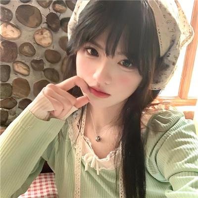 青年的椅子